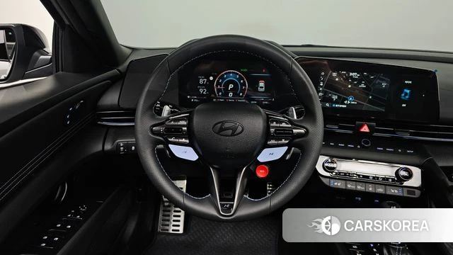 Hyundai The New Avante (CN7) 2025 Серебристо-серый из Кореи, фото 3