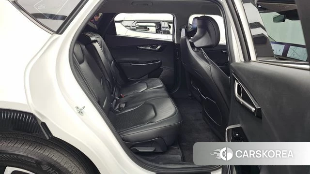 Kia EV6 2022 Белый из Кореи, фото 3