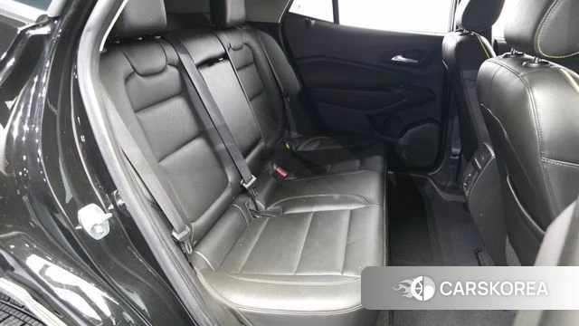 Chevrolet (GM Daewoo) Trax Crossover 2024 Черный из Кореи, фото 3