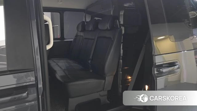 Hyundai Staria 2021 Серый из Кореи, фото 3