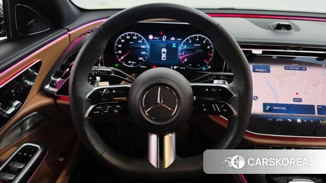 Mercedes-Benz E-Class W214 2025 Черный из Кореи, фото 3