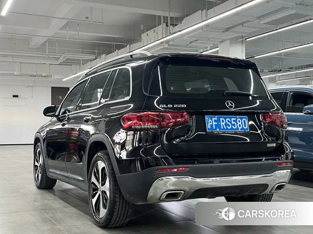 Mercedes-Benz GLB 2023 Черный из Китая, фото 3