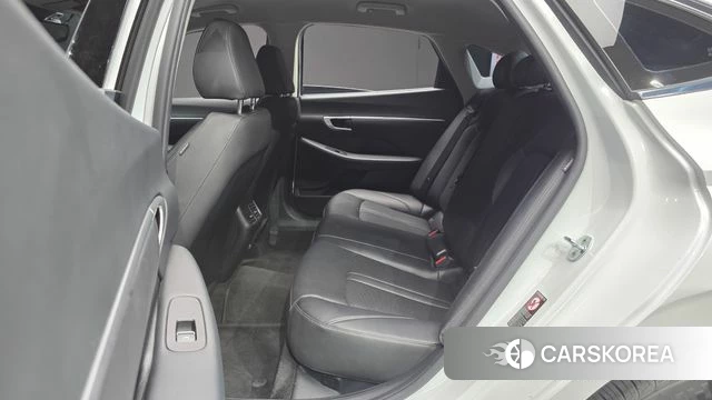 Hyundai Sonata (DN8) 2022 Белый из Кореи, фото 3