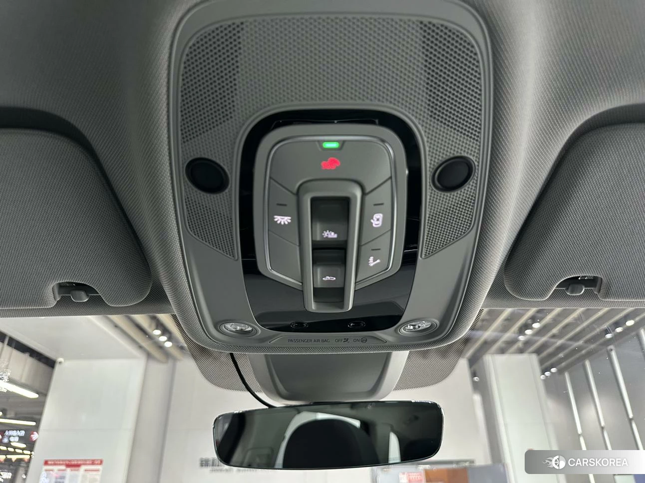 Audi Q7 2020 Черный из Китая, фото 3