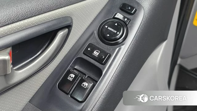 Hyundai The New Grand Starex 2020 Черный из Кореи, фото 3