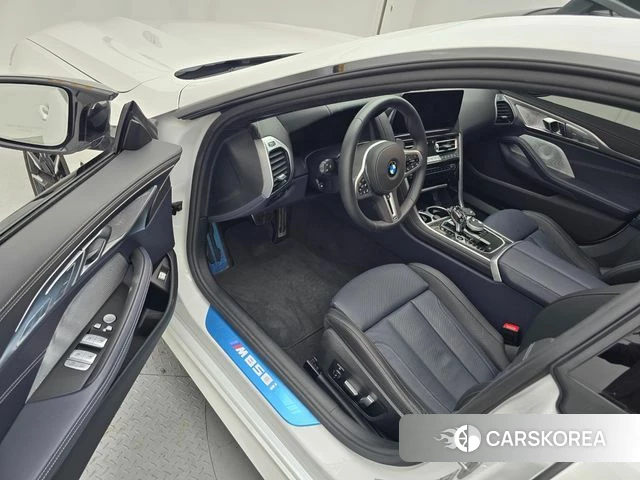 BMW 8 Series (G15) 2025 Белый из Кореи, фото 3