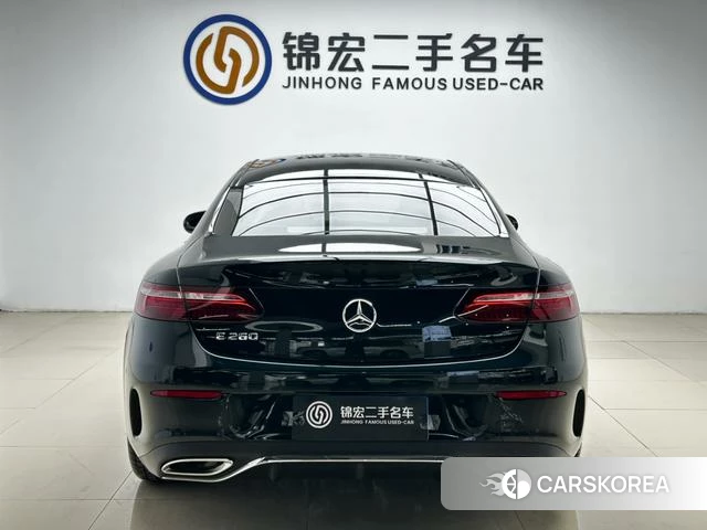 Mercedes-Benz E-Class 2022 Зеленый из Китая, фото 3