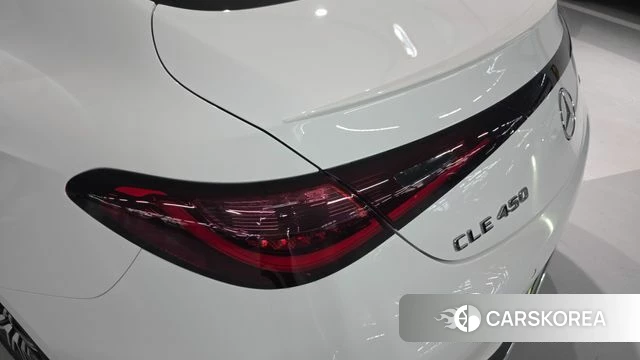 Mercedes-Benz CLE-Class C236 2025 Белый из Кореи, фото 3