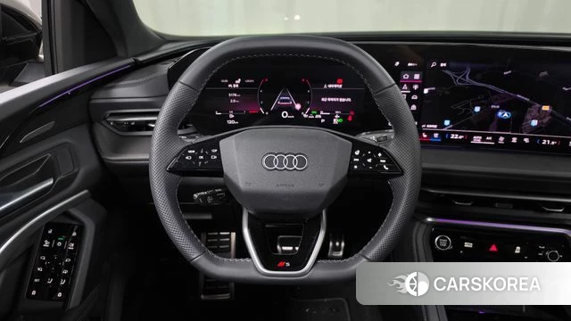 Audi Q5 (80A) 2025 Черный из Кореи, фото 3