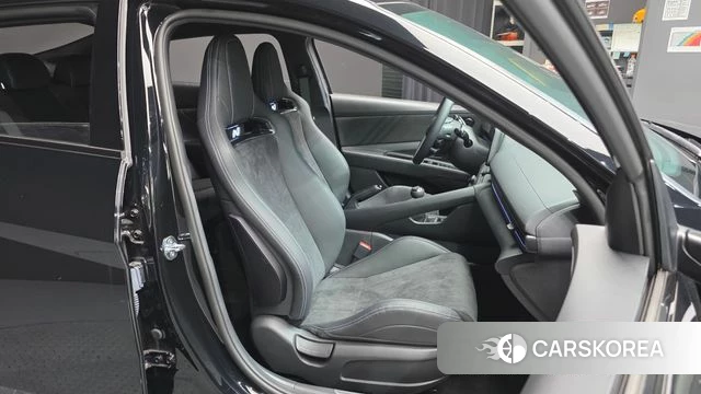 Hyundai The New Avante (CN7) 2026 Черный из Кореи, фото 3