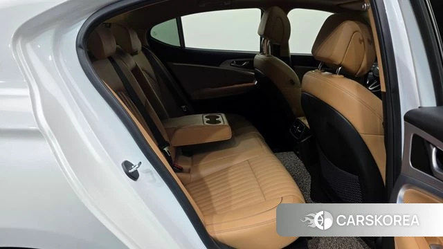 Genesis The New G70 2022 Белый из Кореи, фото 4