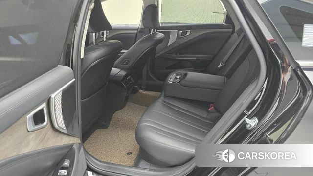 Kia K8 Hybrid 2023 Черный из Кореи, фото 3