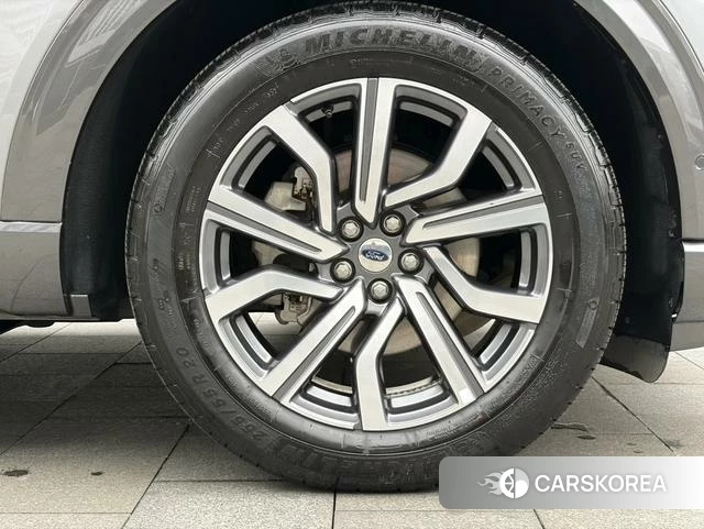 Ford Explorer 2023 Серебристо-серый из Китая, фото 3
