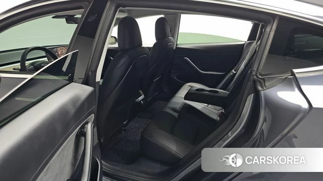 Tesla Model 3 2020 Серый из Кореи, фото 3
