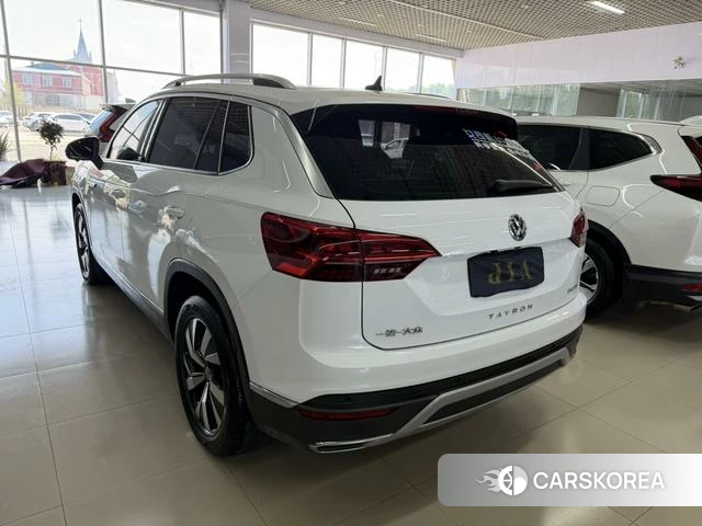 Volkswagen Tayron 2021 Белый из Китая, фото 3