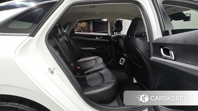 Kia K5 3rd generation 2021 Белый из Кореи, фото 3