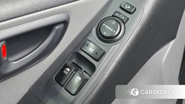 Hyundai The New Grand Starex 2018 Черный из Кореи, фото 3