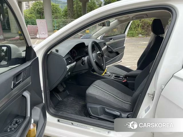 Volkswagen Lavida 2021 Белый из Китая, фото 3
