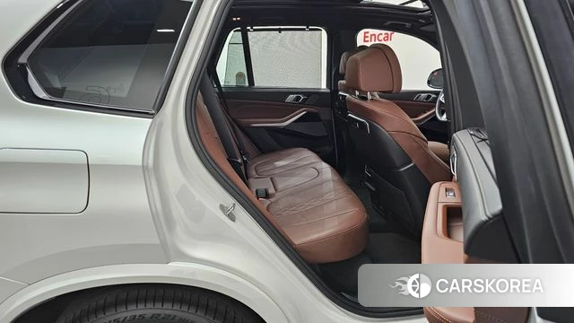 BMW X5 (G05) 2026 Белый из Кореи, фото 3