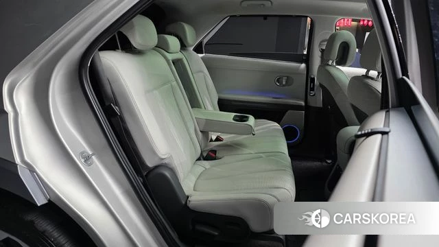 Hyundai Ionic 5 2021 Серебристо-серый из Кореи, фото 3
