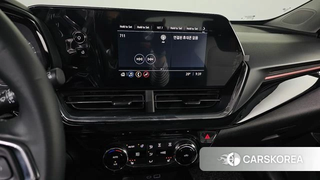 Chevrolet (GM Daewoo) Trax Crossover 2025 Черный из Кореи, фото 3