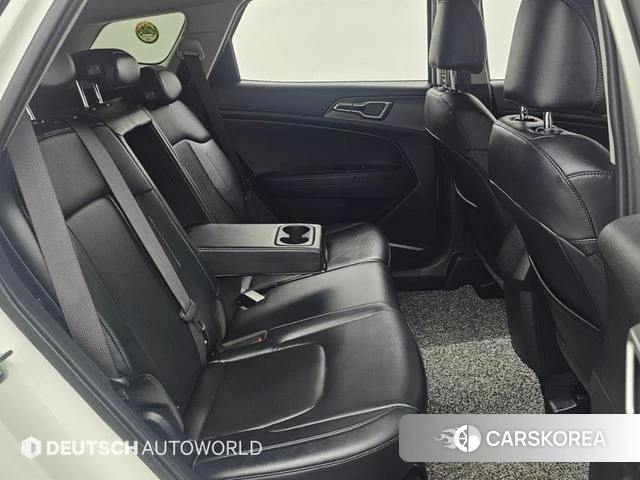 Kia Sportage 5th Generation 2023 Белый из Кореи, фото 3