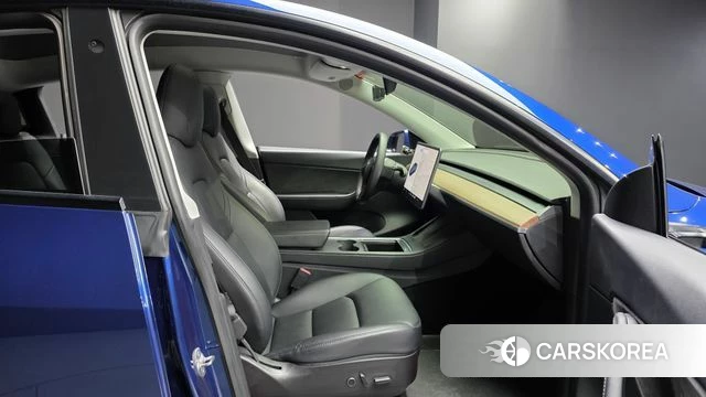Tesla Model Y 2021 Синий из Кореи, фото 3