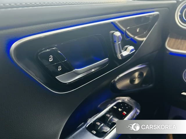 Mercedes-Benz C-class 2026 Белый из Китая, фото 3
