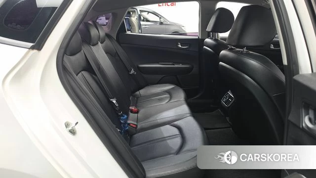 Kia The New K5 2nd generation 2019 Белый из Кореи, фото 3
