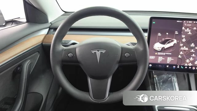 Tesla Model 3 2022 Белый из Кореи, фото 3