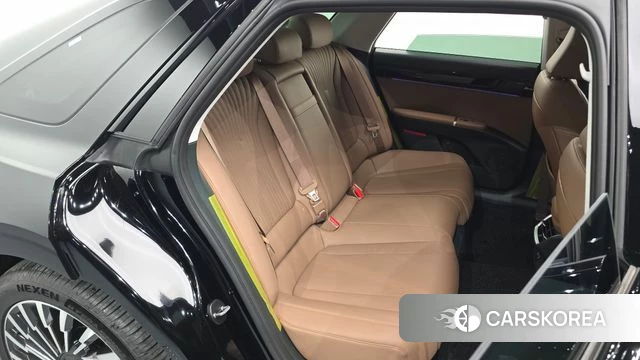 Hyundai Grandeur Hybrid (GN7) 2026 Черный из Кореи, фото 3