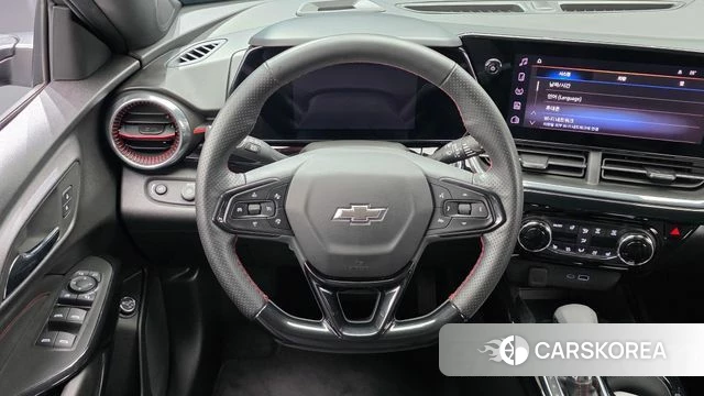 Chevrolet (GM Daewoo) Trax Crossover 2025 Черный из Кореи, фото 3