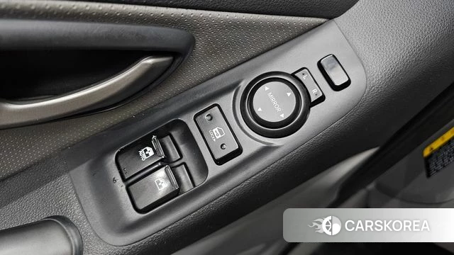 Hyundai The New Grand Starex 2018 Черный из Кореи, фото 3