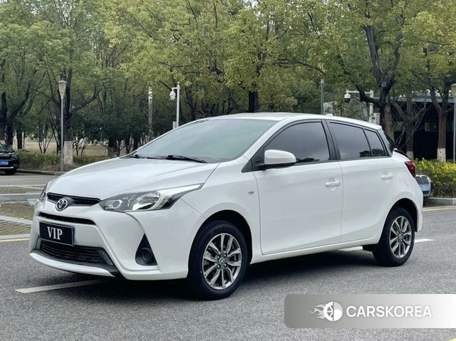 Toyota Yaris L 2021 Белый из Китая, фото 3