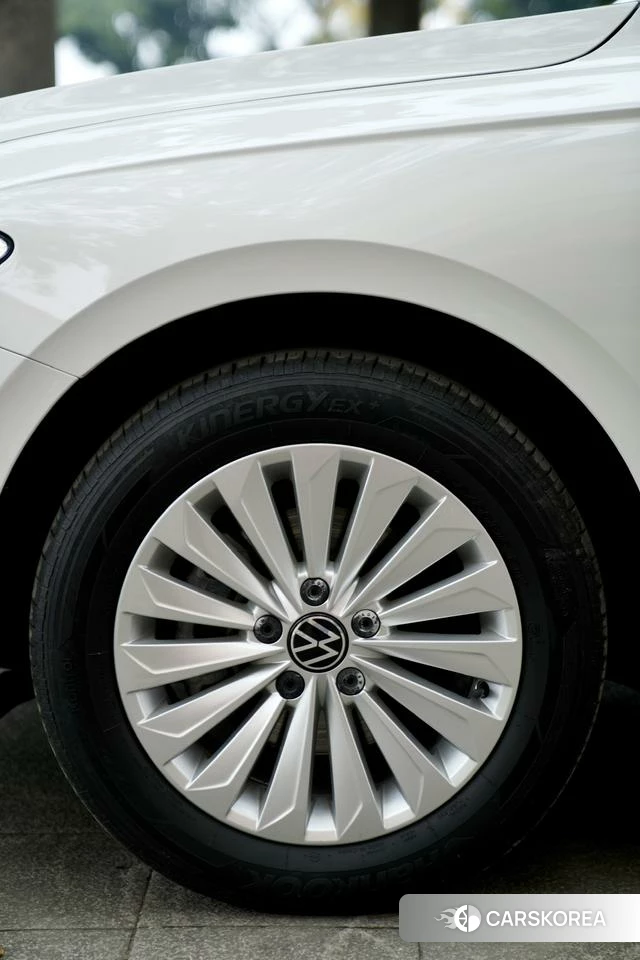 Volkswagen Lavida 2021 Белый из Китая, фото 3