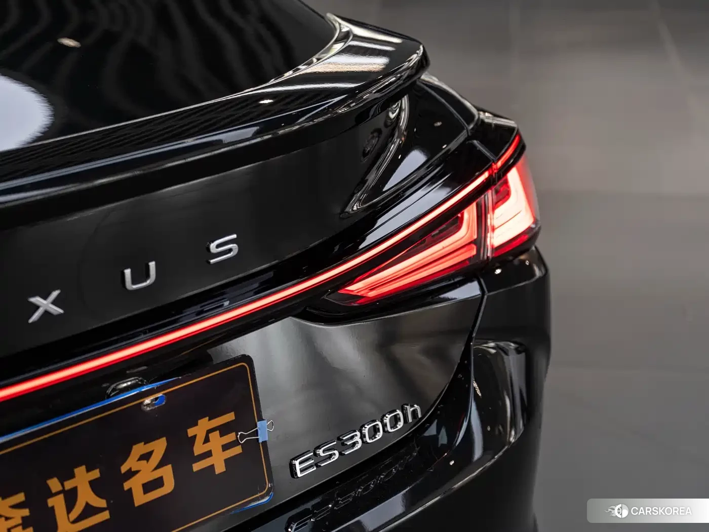 Lexus ES 2025 Черный из Китая, фото 3