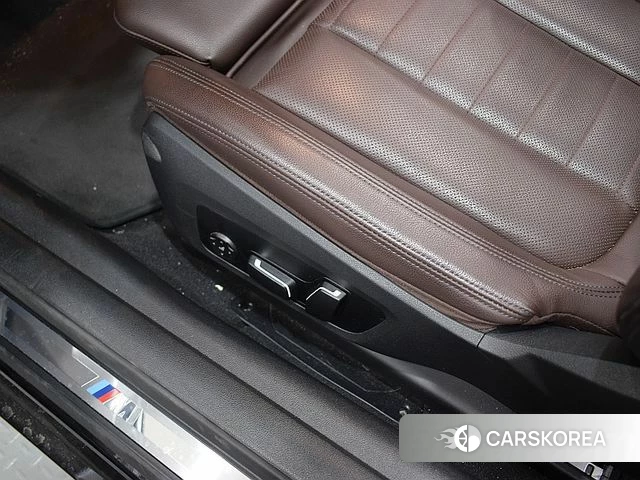 BMW 4 Series (G22) 2025 Черный из Кореи, фото 3