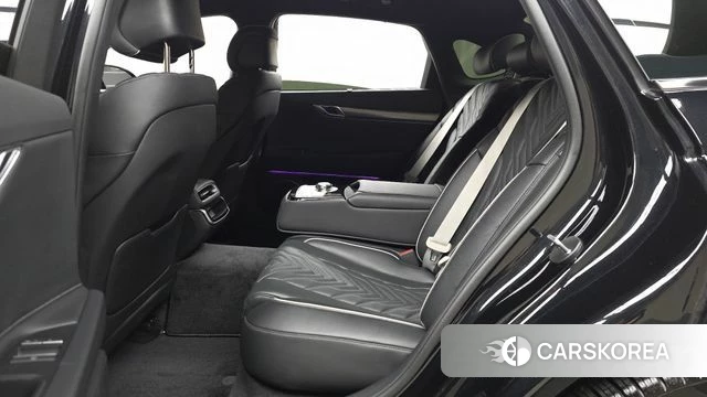 Genesis G80 (RG3) 2026 Черный из Кореи, фото 3