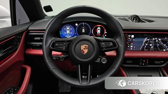 Porsche Makan EV 2025 Белый из Кореи, фото 3