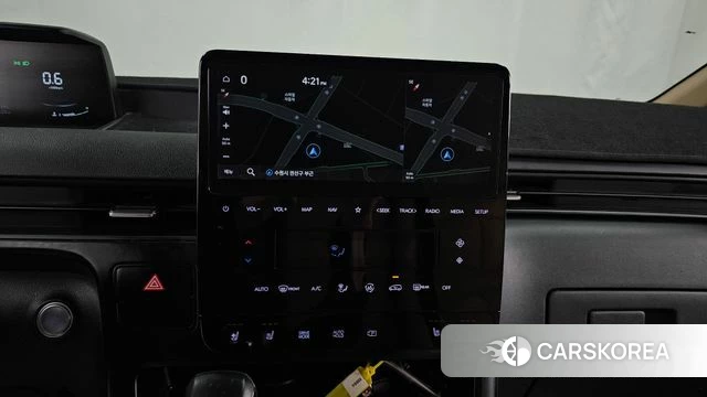 Hyundai Staria 2022 Белый из Кореи, фото 3