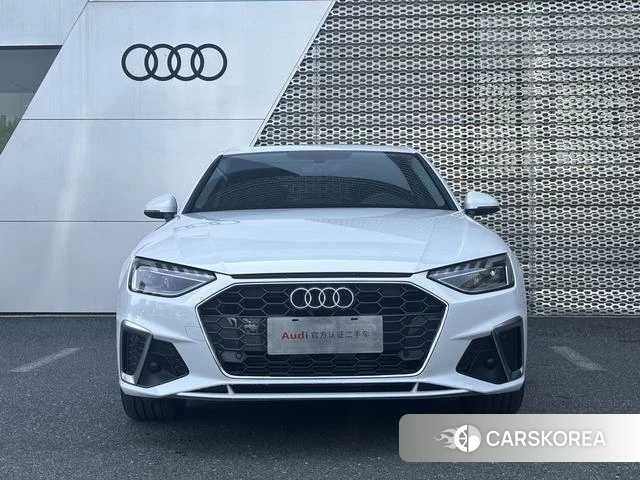 Audi A4L 2024 Белый из Китая, фото 3