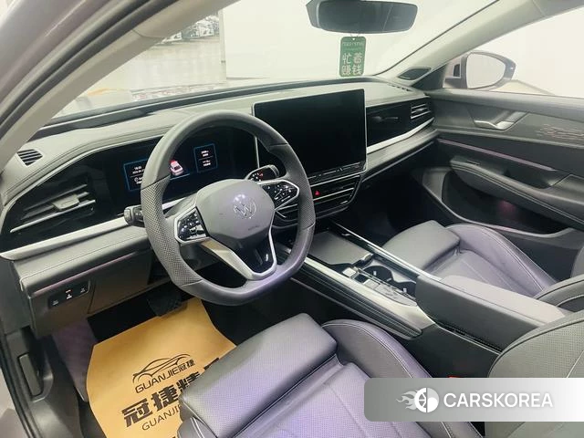 Volkswagen Passat 2024 Другой из Китая, фото 3