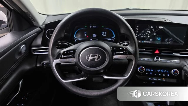 Hyundai The New Avante (CN7) 2023 Белый из Кореи, фото 3