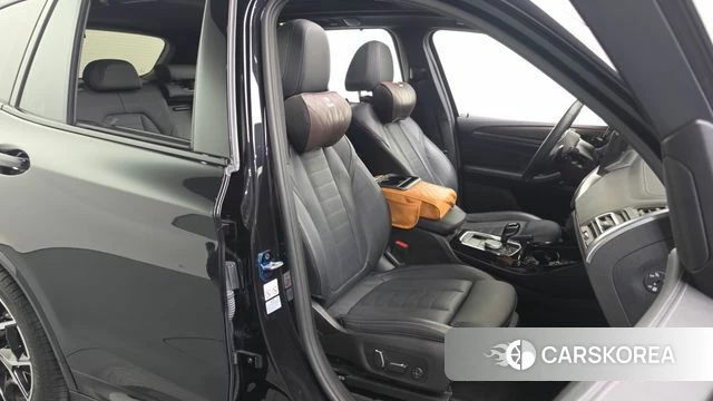 BMW X3 (G01) 2024 Черный из Кореи, фото 3