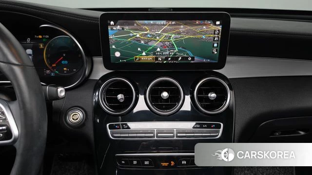 Mercedes-Benz GLC-Class X253 2021 Белый из Кореи, фото 3