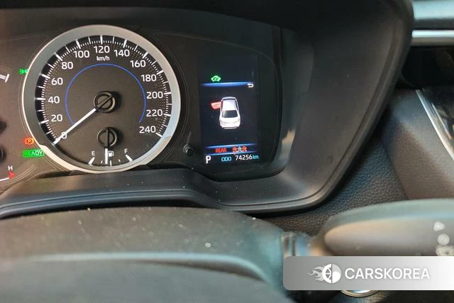 Toyota Levin 2021 Серебристо-серый из Китая, фото 3