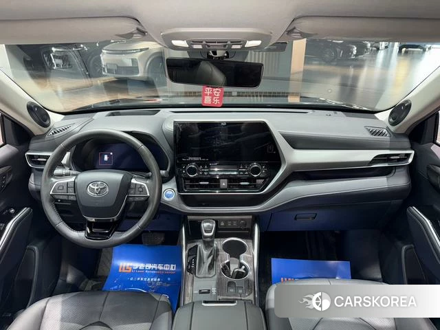 Toyota Highlander 2022 Черный из Китая, фото 3