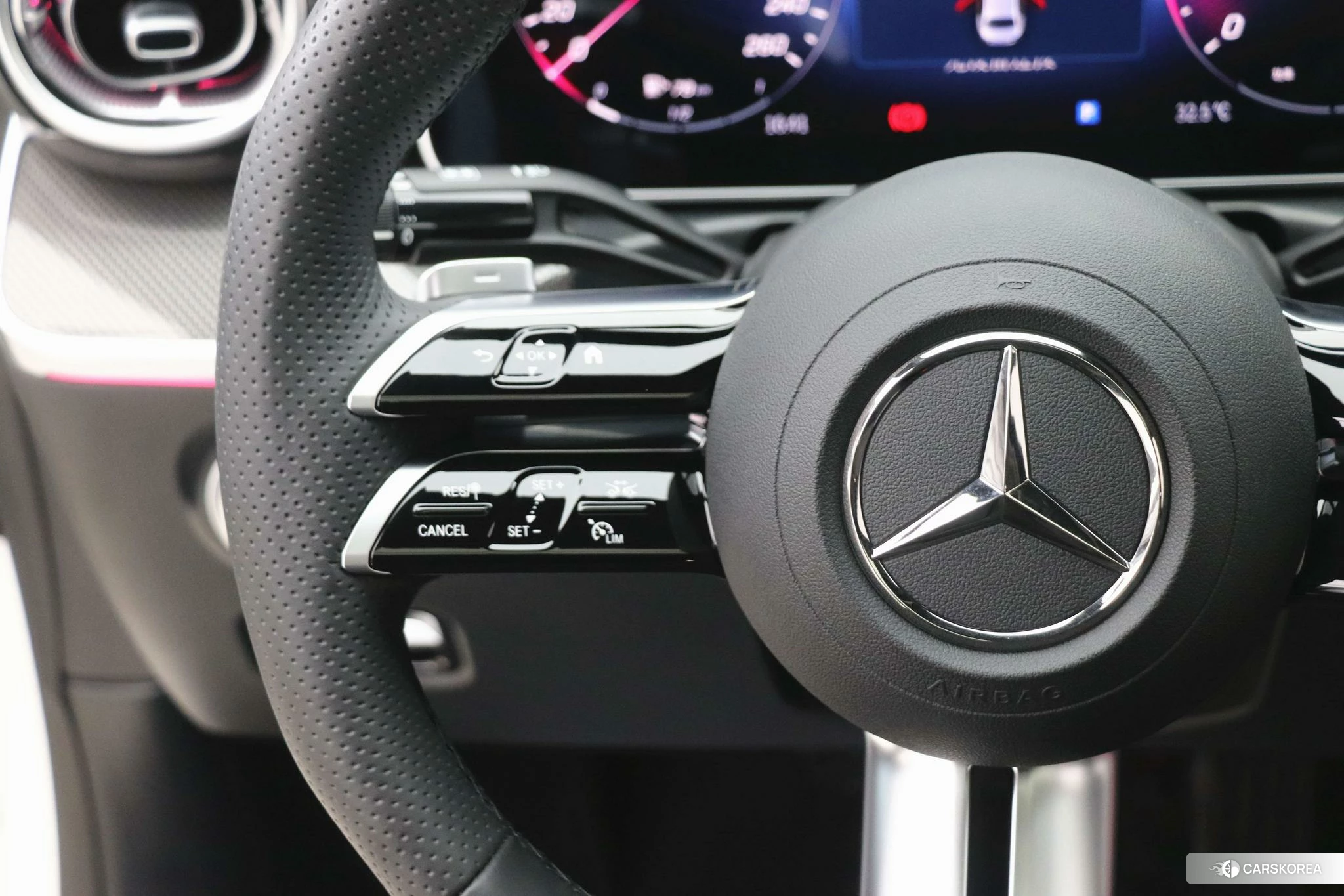 Mercedes-Benz C-class 2024 Белый из Китая, фото 3