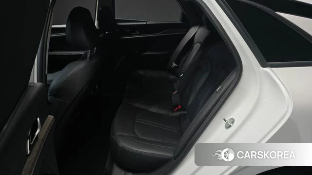 Kia K5 3rd generation 2023 Белый из Кореи, фото 3