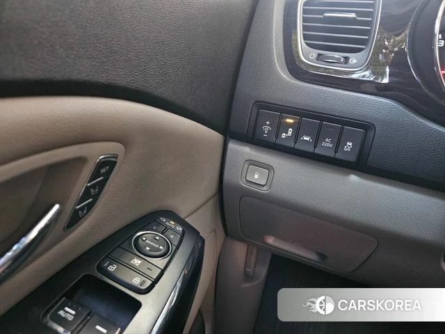 Kia The New Carnival 2019 Серый из Кореи, фото 3